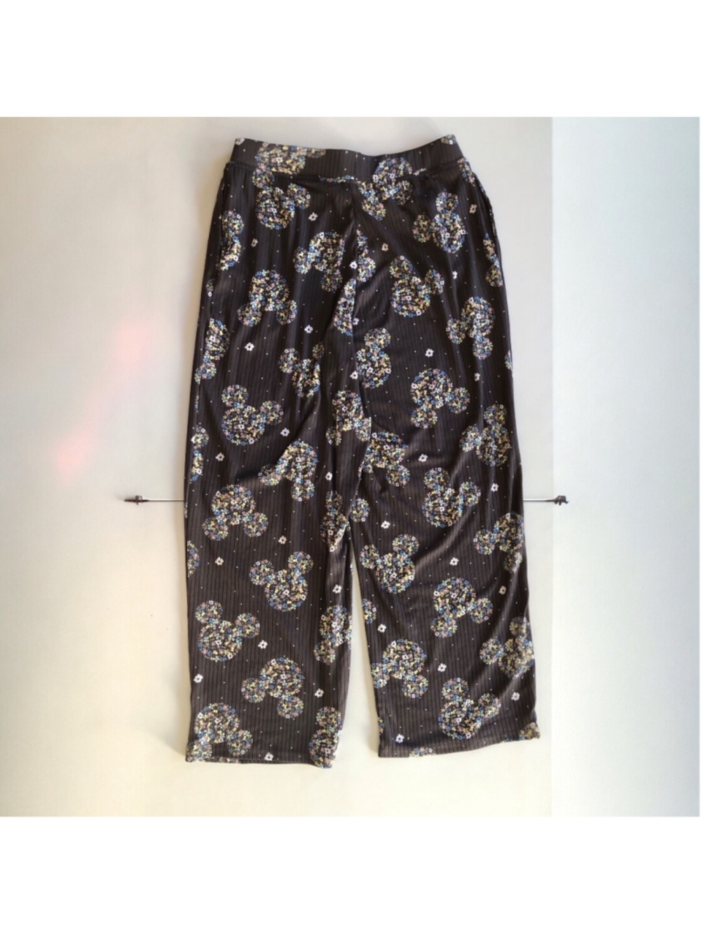Size XS (0-2) Disney Mickey Mouse Whimsical Knit Pull Up Floral Lounge Pants - Picture 2 of 10